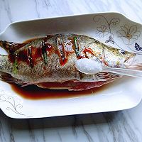  桂鱼为鱼中佳品,清蒸出来味道极其鲜美